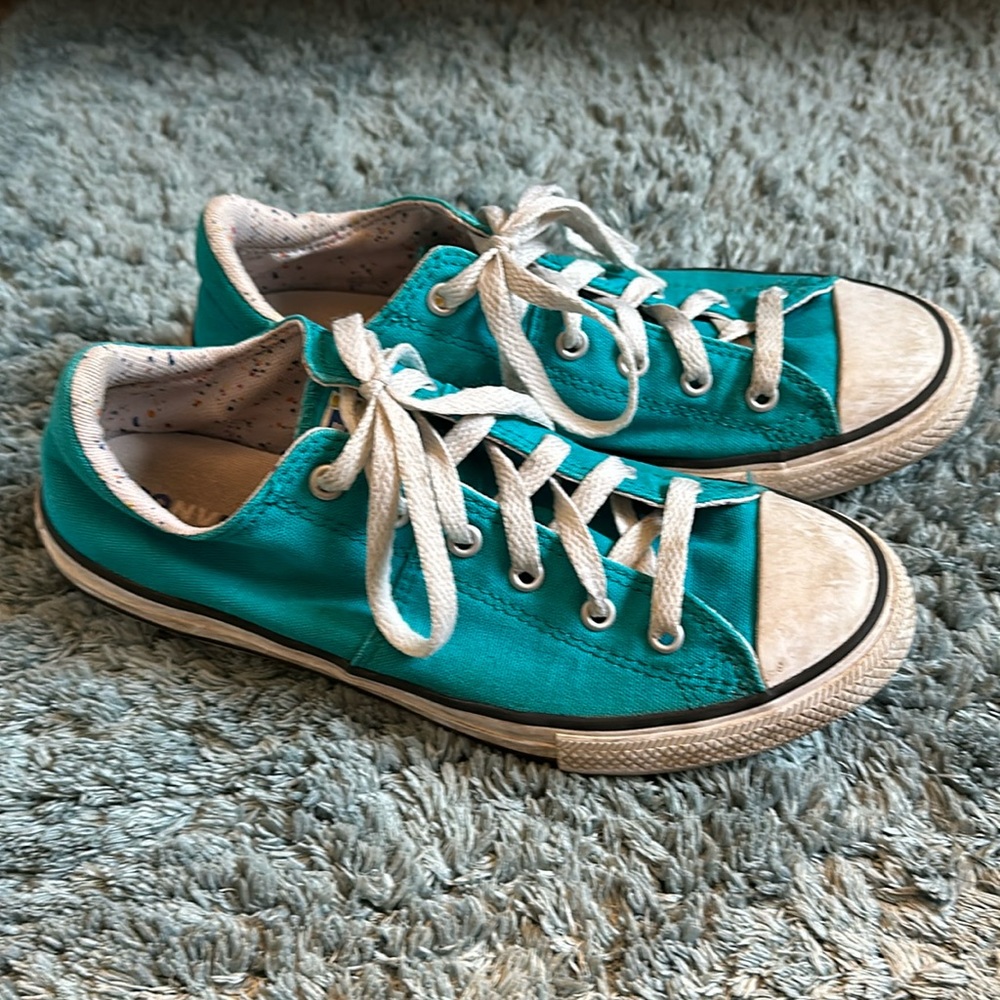 Teal Converse youth Size 5